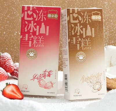 光明牌熊小白芯凍冰山雪糕拿鐵椰椰牛奶草莓冰淇淋冰激凌