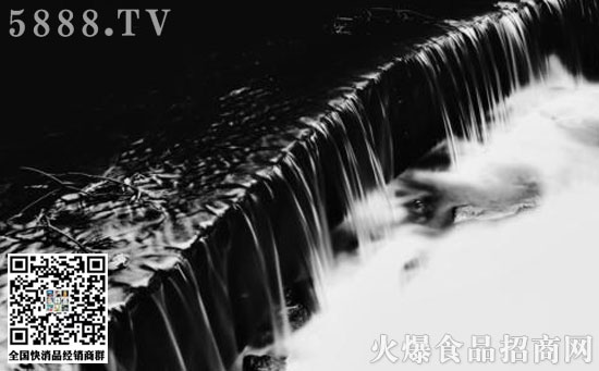     ˮԴ����ƿ�bˮ�ĸ�(j��ng)��(zh��ng)����֮һ��     ������